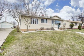 5149 Northcrest Dr, Fort Wayne, IN 46825