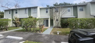 765 Crystal Lake Dr, Pompano Beach, FL 33064