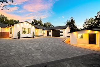 1080 Scots Ln, Walnut Creek, CA 94596