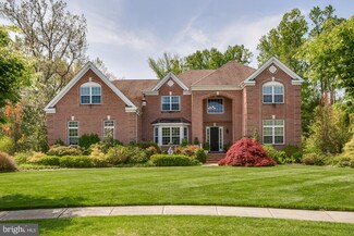 508 Legends Ct, Mickleton, NJ 08056