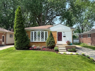 1349 N Custer Ave, Clawson, MI 48017