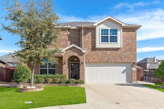 15736 Oak Pointe Dr, Fort Worth, TX 76177