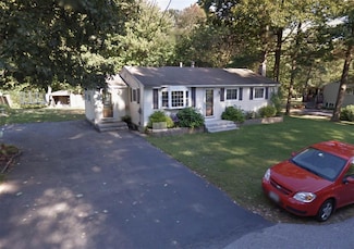 19 Riverlawn Ave, Rochester, NH 03868