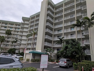 2334 S Cypress Bend Dr Unit 602, Pompano Beach, FL 33069