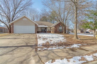 4812 Roxbury Way, Springdale, AR 72762