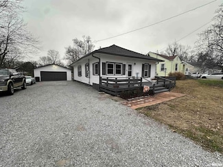 602 N Springer St, Carbondale, IL 62901