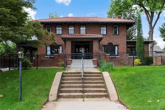 237 Hazel Blvd, Tulsa, OK 74114