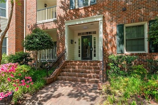 230 College Place Unit 234, Norfolk, VA 23510