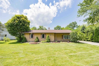21128 Middlebelt Rd, New Boston, MI 48164