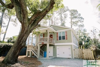 1112 Laurel Ave, Tybee Island, GA 31328