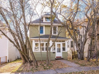 819 N 7th Ave E, Duluth, MN 55805