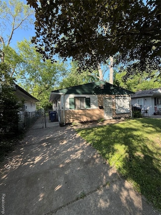 15907 Knight, Redford, MI 48239