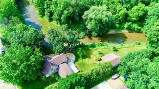107 N 2nd St, Russell, MN 56169
