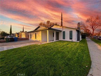 19901 Community St, Winnetka, CA 91306