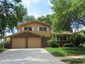 3272 S 131st Cir, Omaha, NE 68144