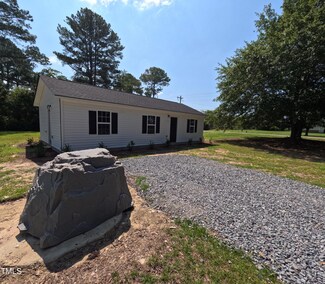 3439 Meade St, Sanford, NC 27332