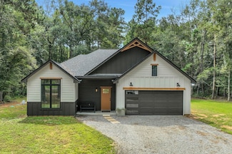 60 V Allen Ln, Coldspring, TX 77331