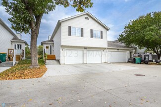 666 13th Ave E, West Fargo, ND 58078