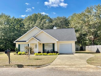 184 Nomad Cir, Kinsey, AL 36303