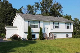 58 Stratton Ln, Stillwater, NY 12170