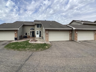 5466 Bartlett Blvd, Mound, MN 55364