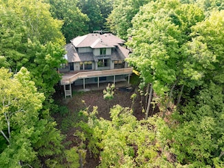 8283 Islandview Rd, Fish Creek, WI 54212