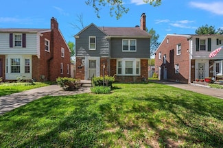 5921 Hillcrest St, Grosse Pointe, MI 48236