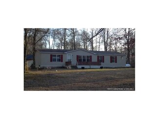 1268 W South Liberty Church Rd, Pekin, IN 47165