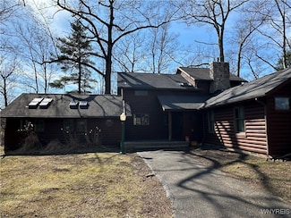 3752 Hampton Brook Dr, Hamburg, NY 14075