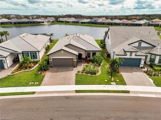 4731 Crested Eagle Ln, Fort Myers, FL 33966