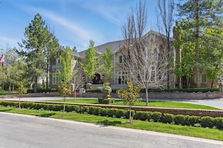 2428 E Field Rose Dr, Holladay, UT 84121