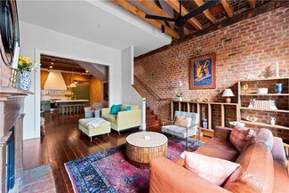 1604 Prytania St, New Orleans, LA 70130