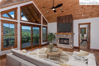 750 Silver Springs Dr, Banner Elk, NC 28604
