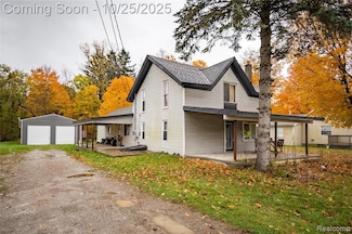 8212 Tindall Rd, Davisburg, MI 48350