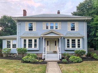 2 Hill St, South Easton, MA 02375