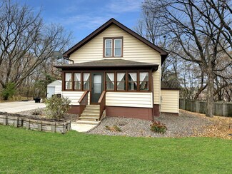 706 8th St NE, Buffalo, MN 55313