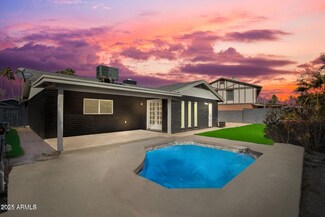 5013 W Orchid Ln, Glendale, AZ 85302