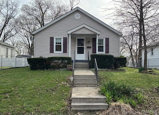 2111 Orchard Blvd, Alton, IL 62002