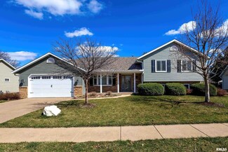 4135 Kelling Ct, Davenport, IA 52806