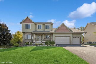 8380 Gatewater Dr, Monticello, MN 55362