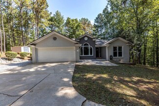 53 E Scotch Ct, Fortson, GA 31808