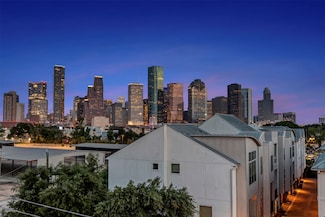 1818 Dart St, Houston, TX 77007