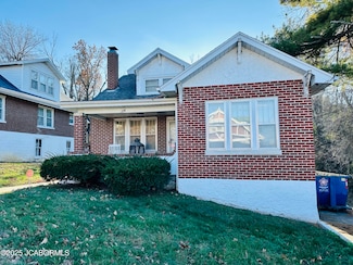 314 Hickory St, Jefferson City, MO 65101
