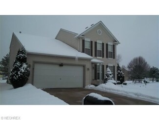 545 Upton Ct, Akron, OH 44319