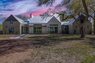 4855 Hartfield Rd, Round Top, TX 78954