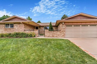 2180 S Flower Way, Lakewood, CO 80227