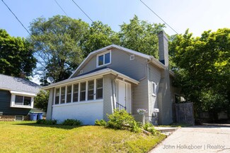 1822 Kalamazoo Ave SE, Grand Rapids, MI 49507