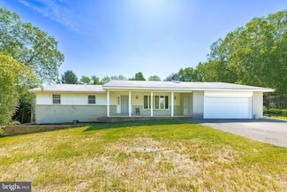 482 W Christine Rd, Nottingham, PA 19362