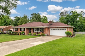 10904 Burleigh Dr, Petersburg, VA 23805