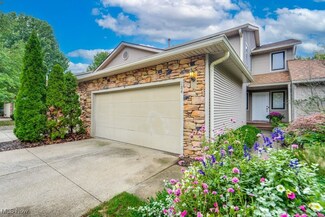 184 Delaware Trail Unit H22A, Copley, OH 44321